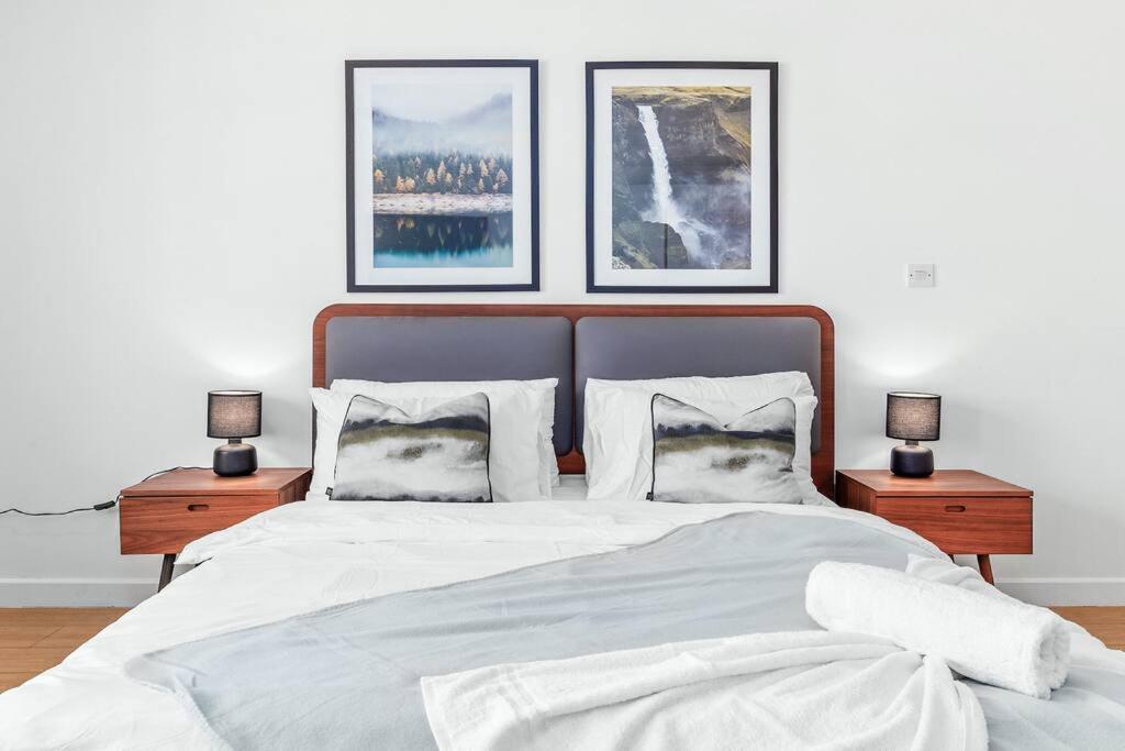 Piccadilly Haven, Flat In Vr12 London