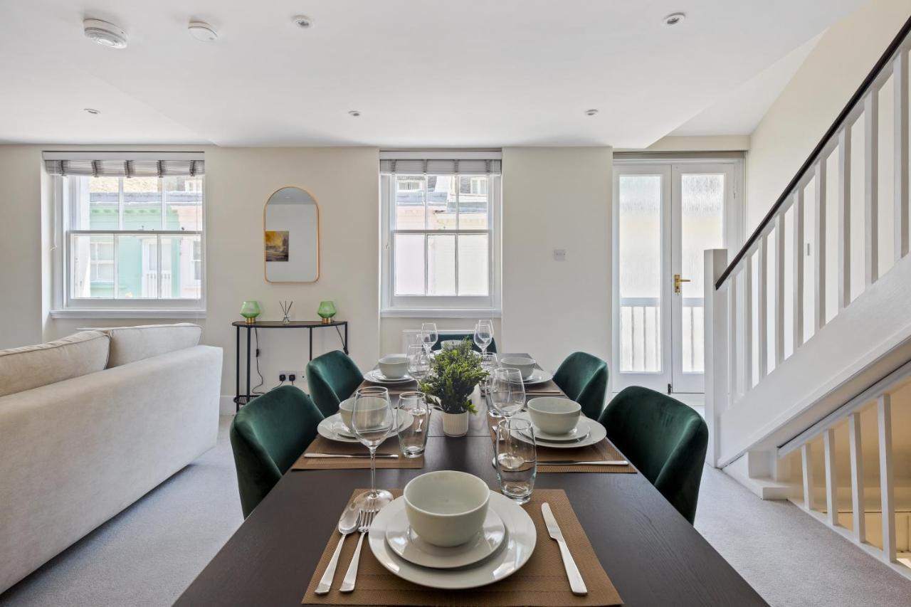 Knightsbridge Sapphire By Dena Elite Collection Semesterbostad