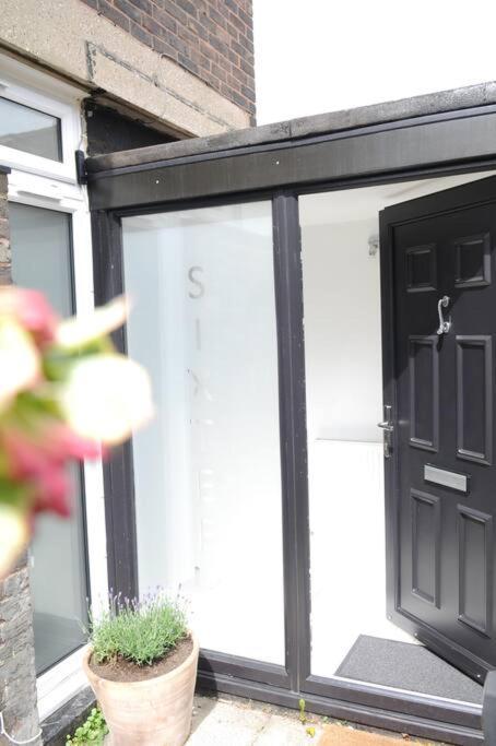 Light Filled Mid- Century 3 Bed In Dulwich Feriehus