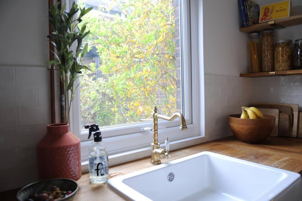 Feriehus Light Filled Mid- Century 3 Bed In Dulwich London