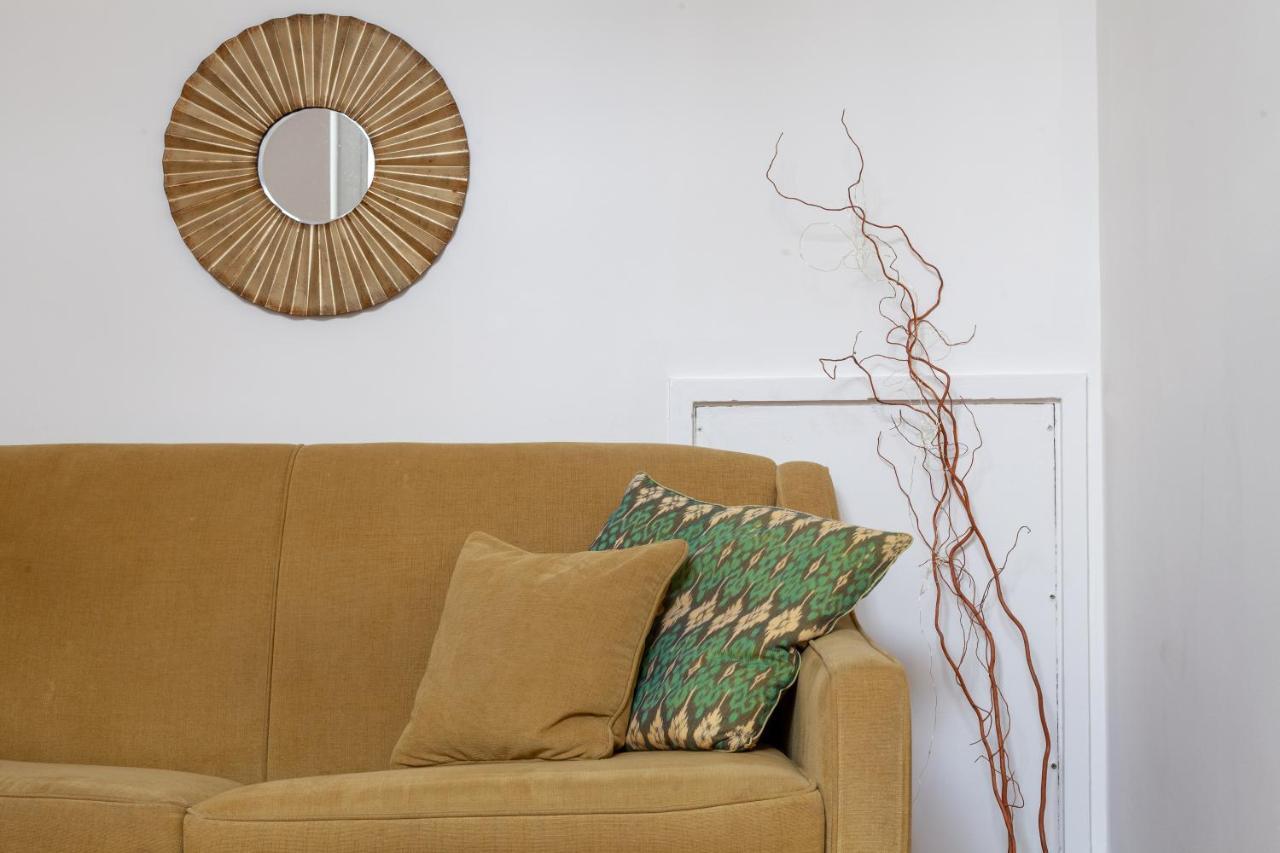 Fantastic Floor 1 Bedroom Loft Flat In Fitzrovia London