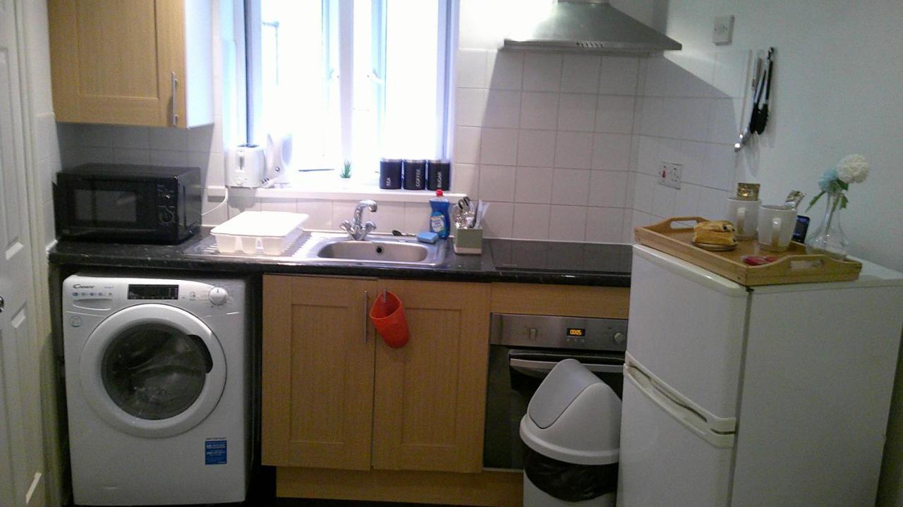 Stylish West Get Away Shepherd Bush Market Westfield Apartment London