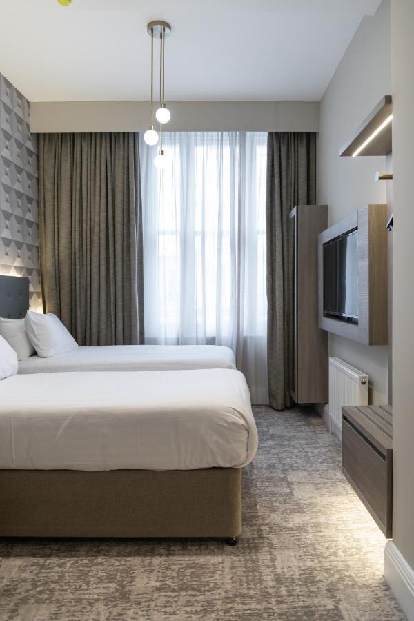Mornington Victor Belgravia 4*