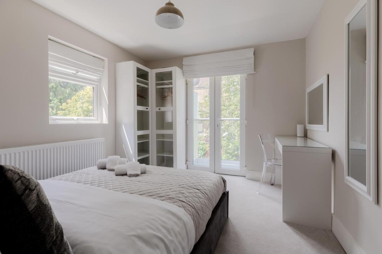 Leilighet Central, Stylish And Spacious 4 Bedroom House 2,5 Bathrooms In Shepherd's Bush