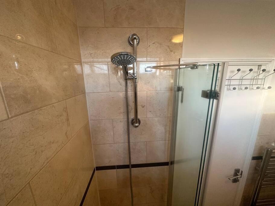Appartement 3 Bed Sky Se15 Peckham *
