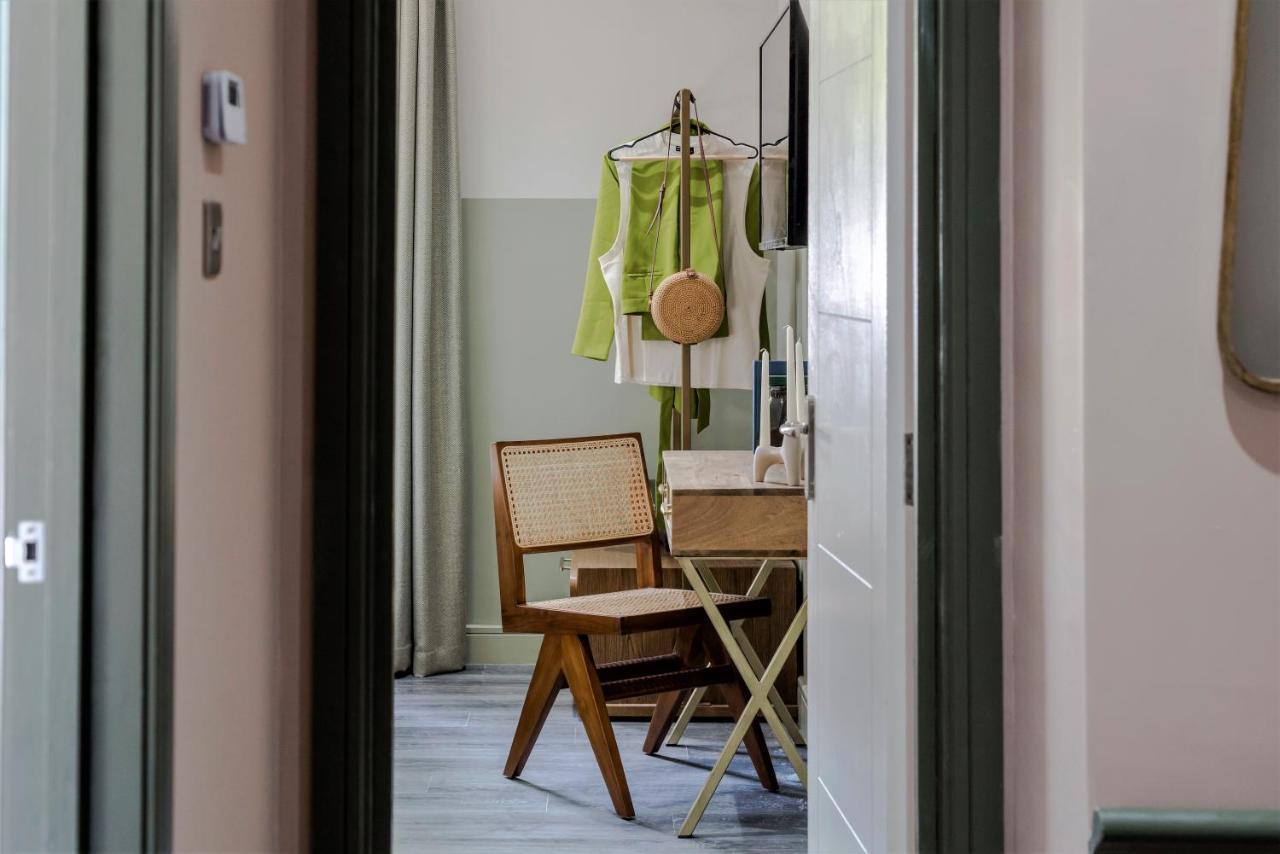 Shepherds Bush - Your Apartment