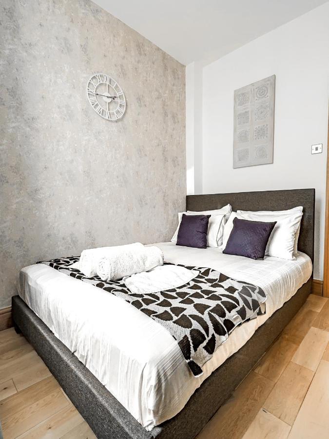 Imperial Earls Court Apartment *