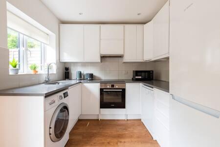 Leilighet Flat With Garden Wpra