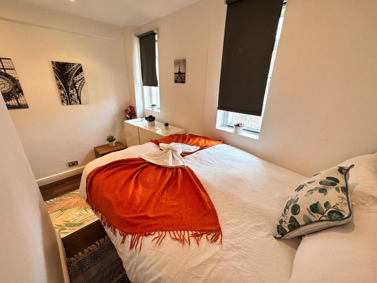 Central 1-bedroom Cozy Budget Apartment, Edgware Road Londra