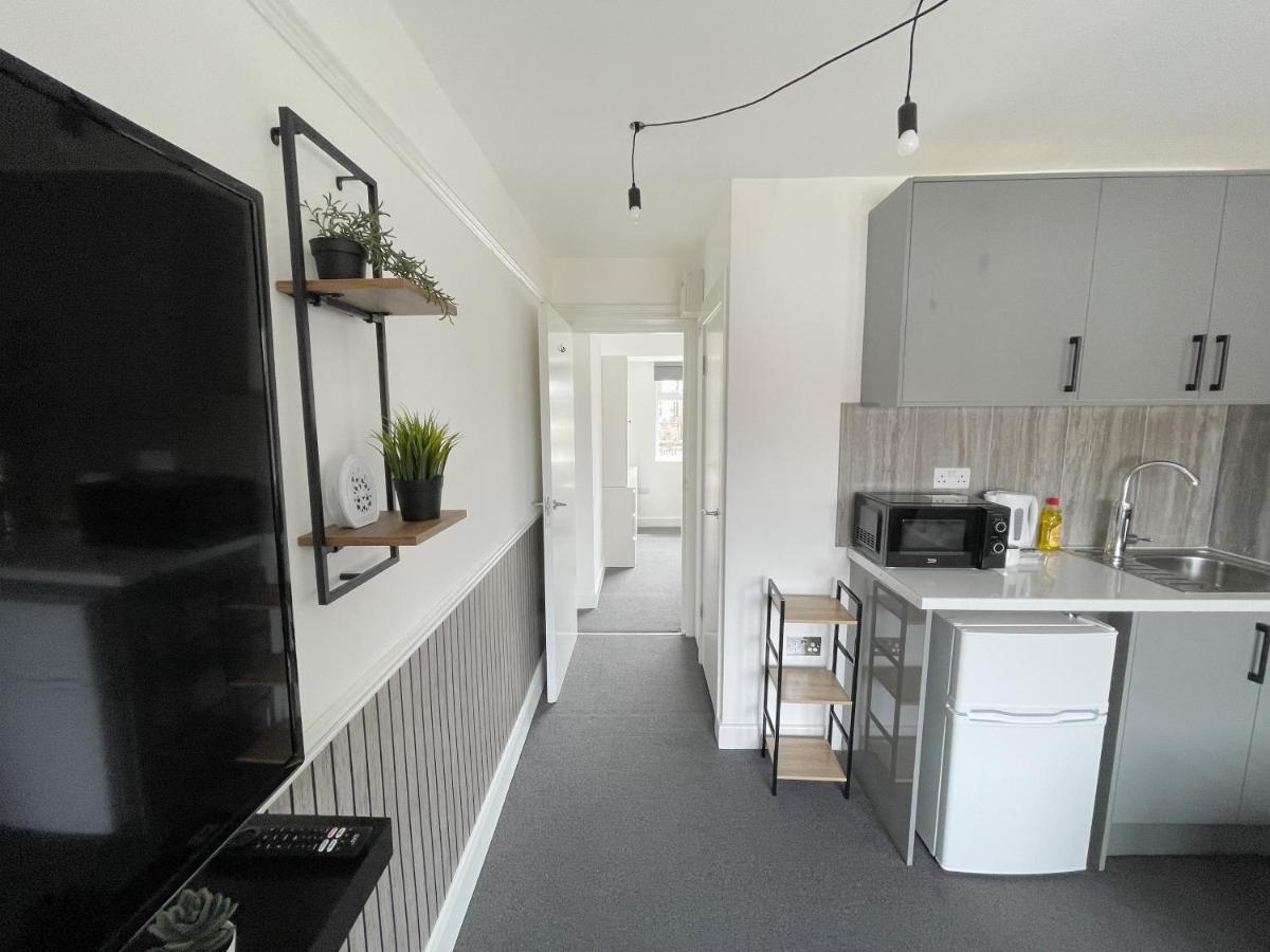 Cosy Bright Close To Wembley Stadium Appartement *