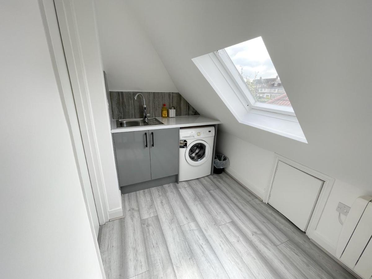 Cosy Bright Close To Wembley Stadium Appartement Londen