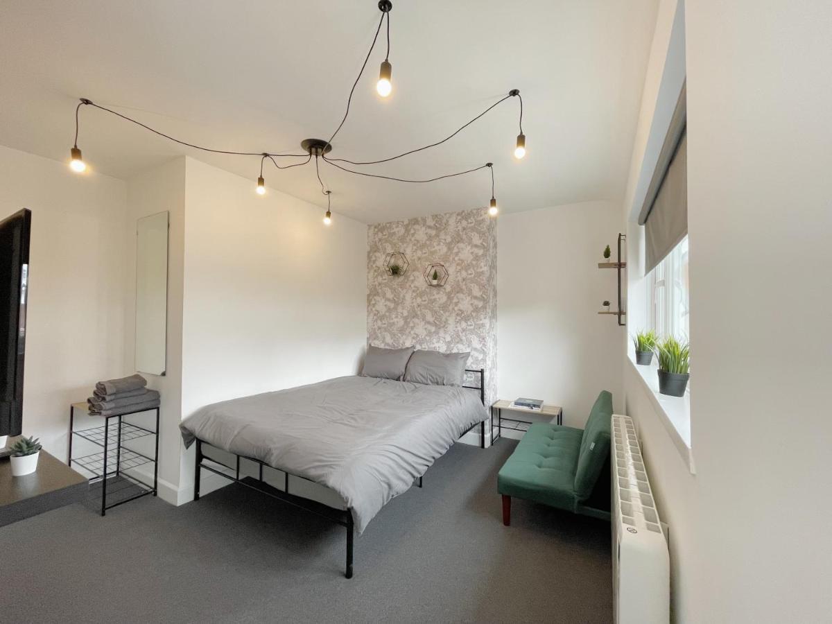 Cosy Bright Close To Wembley Stadium *