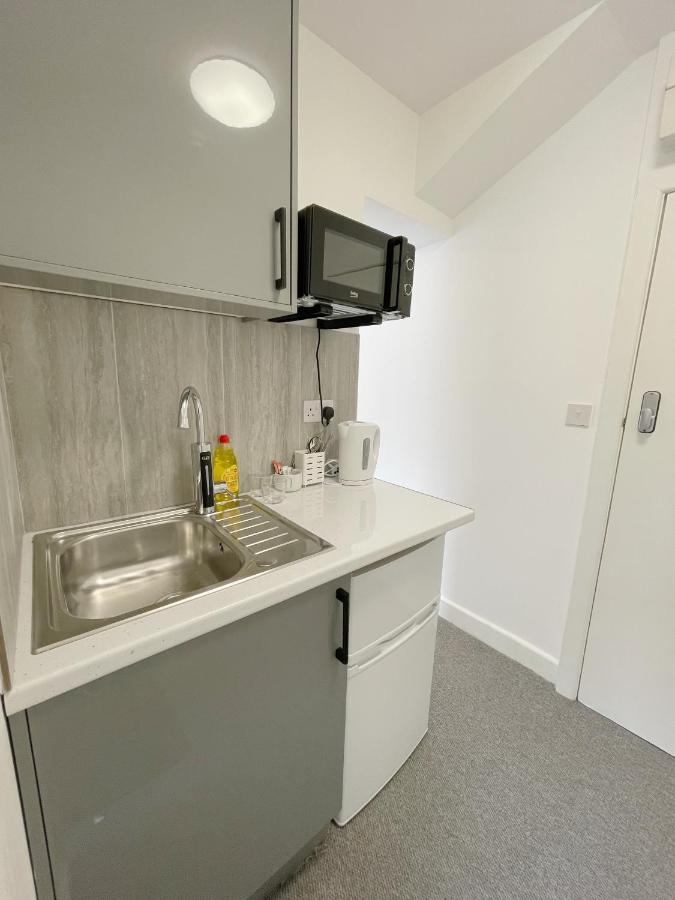 Cosy Bright Close To Wembley Stadium *