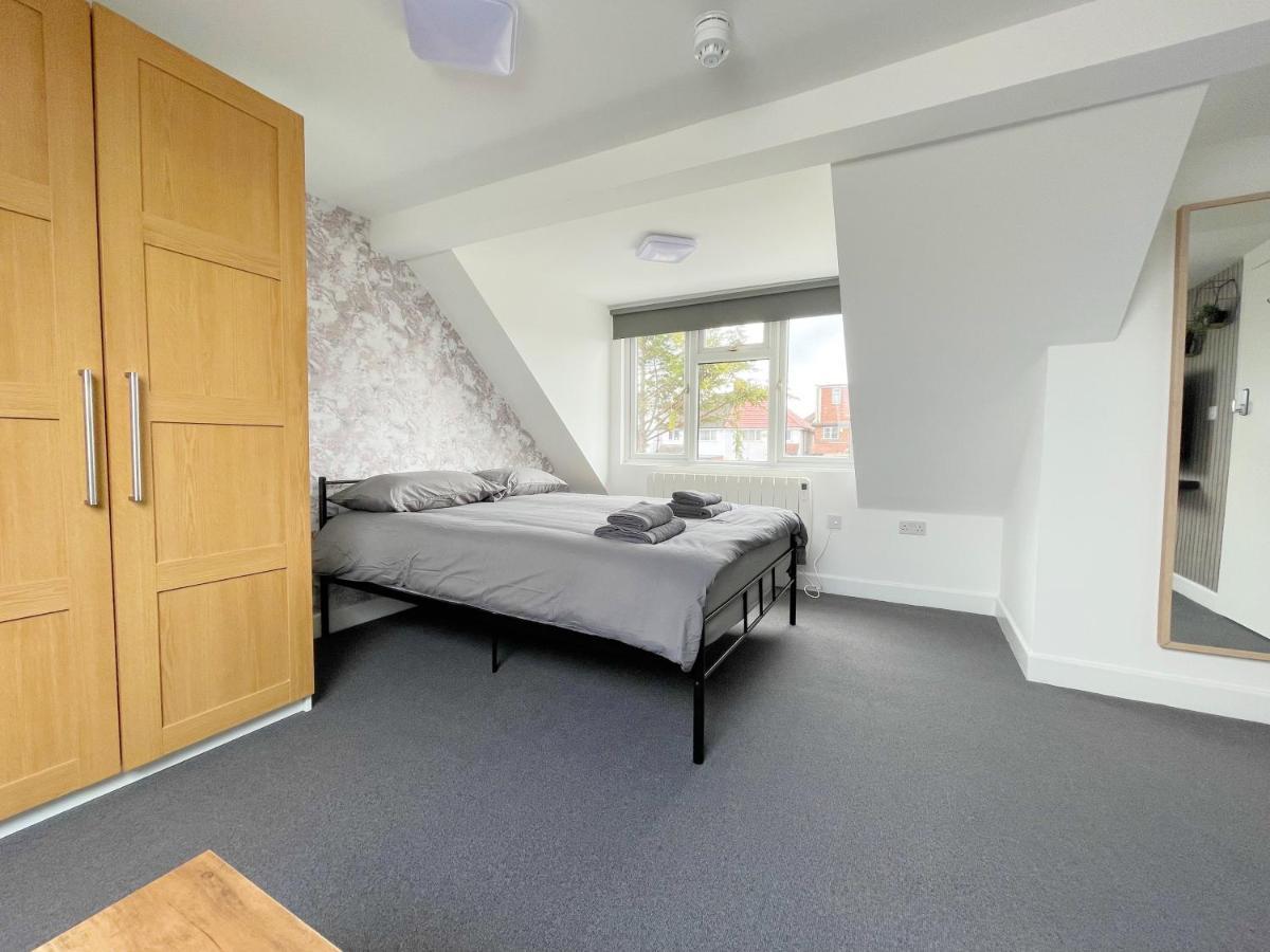 Cosy Bright Close To Wembley Stadium Appartement *