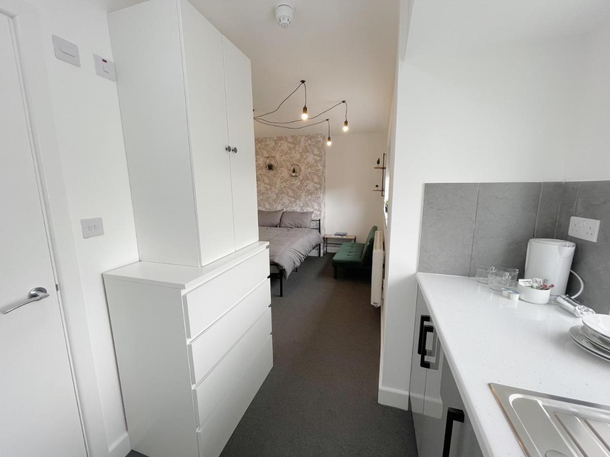 Appartement Cosy Bright Close To Wembley Stadium Londen