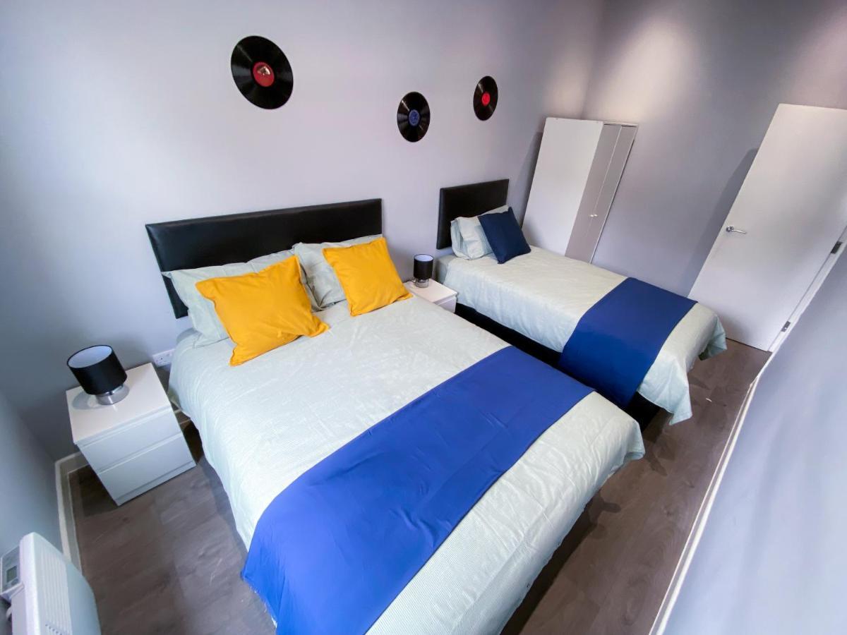 Stylish 1 Bedroom Flat In Wood * Londen