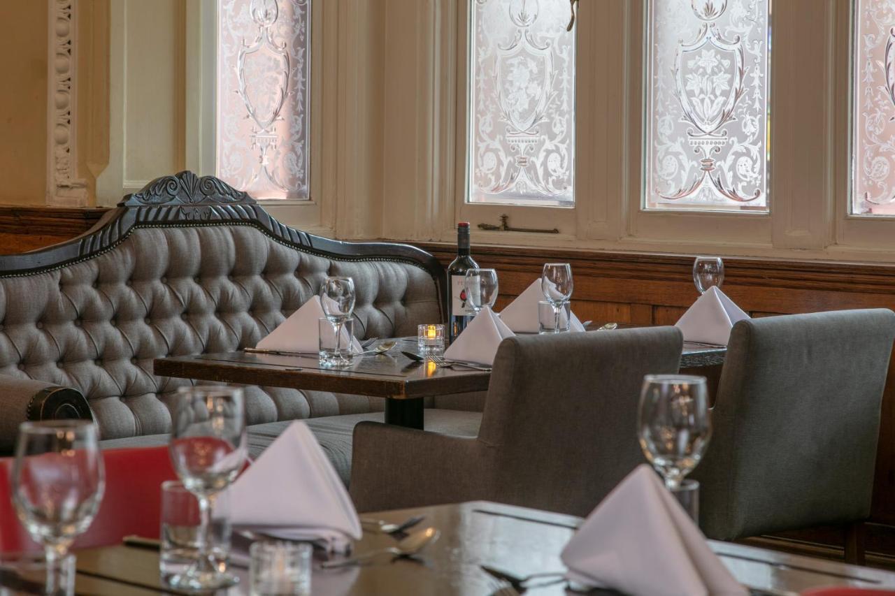 The Crown London, Worldhotels Distinctive 4*