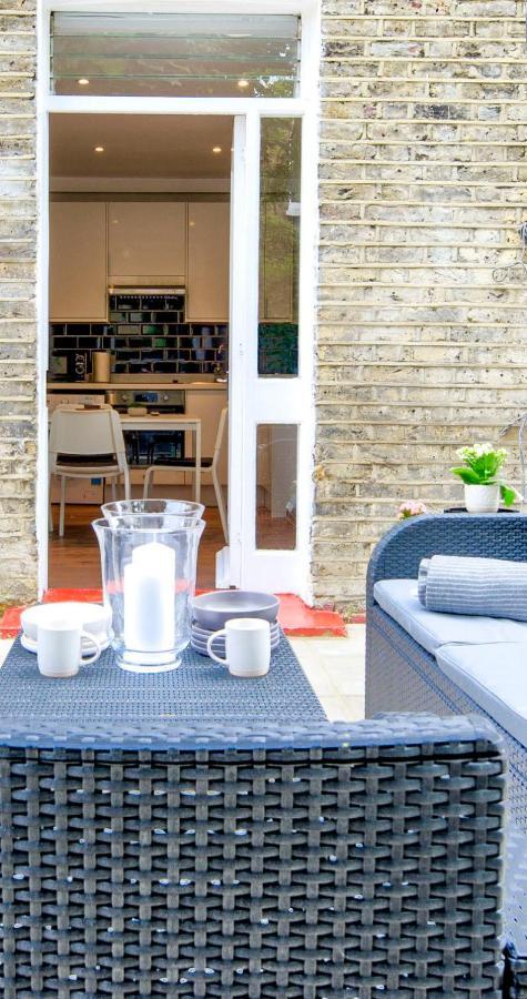 Beautuful 2 Bed In Appartement *
