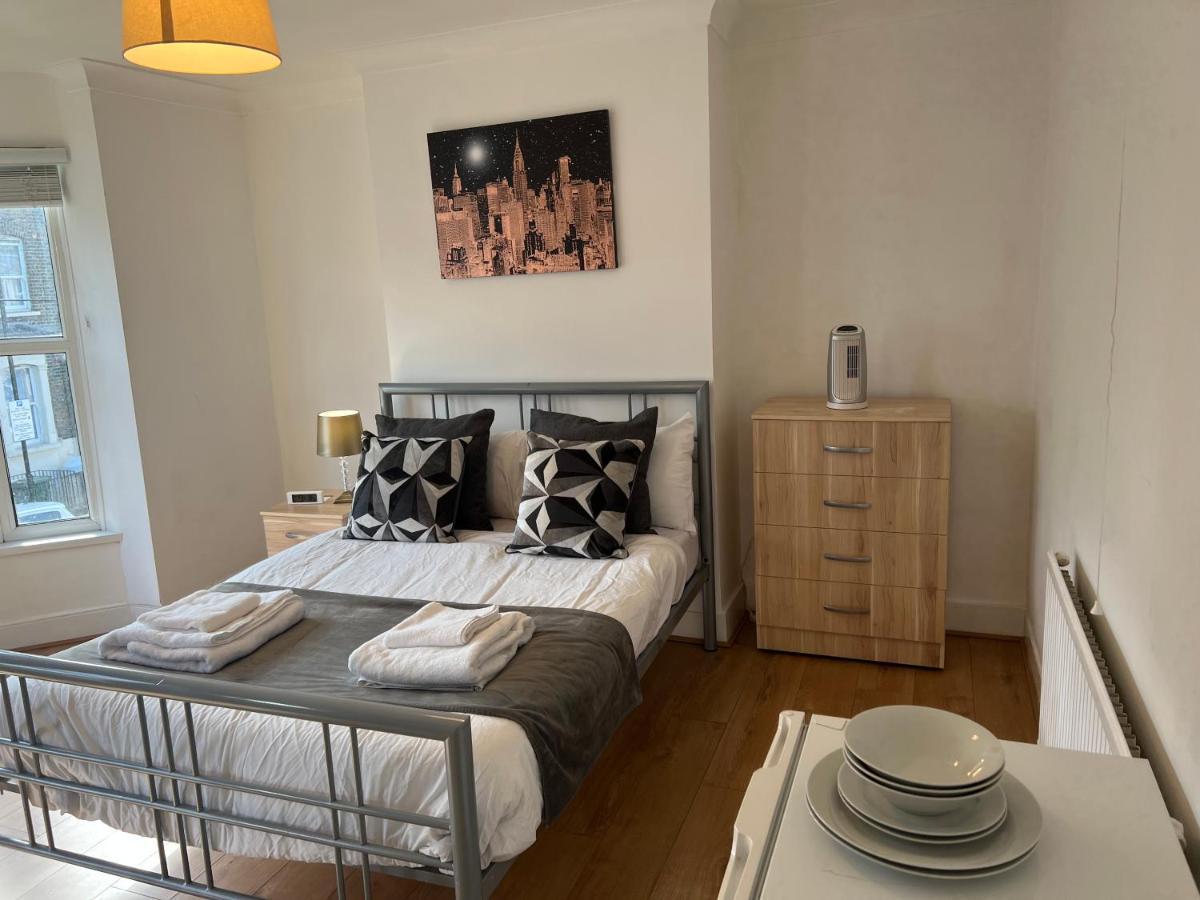 Stratford Cozy Double Alloggio in famiglia
