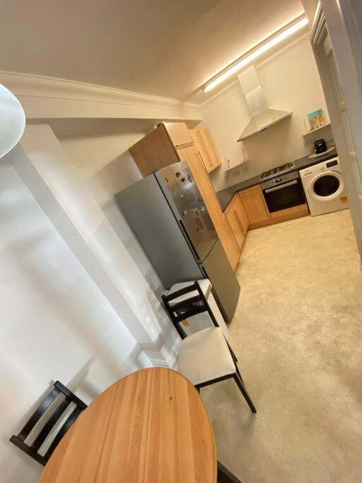 Wonderful Baker Street Flat! * London