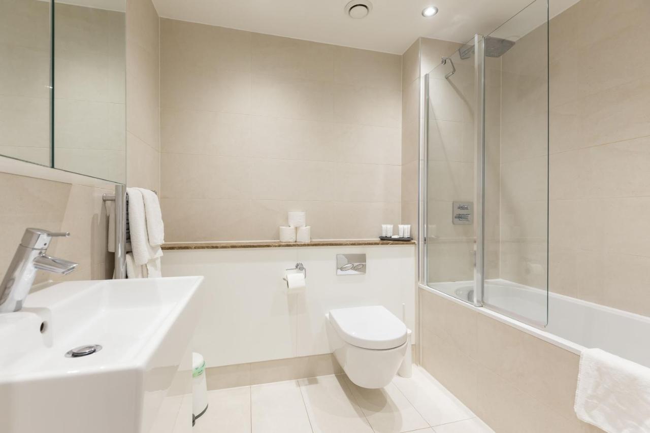 Portobello With Floor-to-ceiling Views Appartamento *