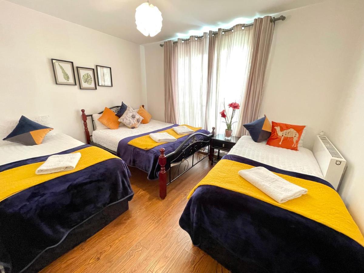 Apartment Stratford Luxury House: Spacious Garden Retreat Near Westfield London