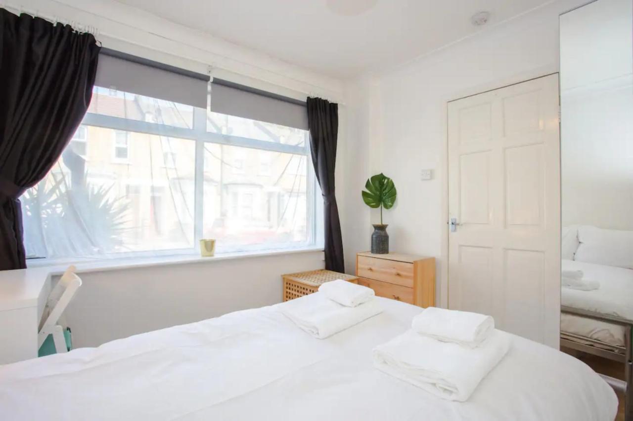 Stylish 4bd House With Private Garden - Stratford Hébergement de vacances