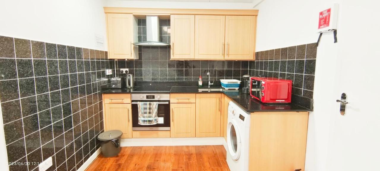 Jupiter 218 Flat 2 At Marble Arch * London
