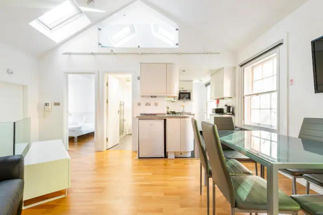 Appartement Beautiful 1 Bedroom Penthouse Flat Londres