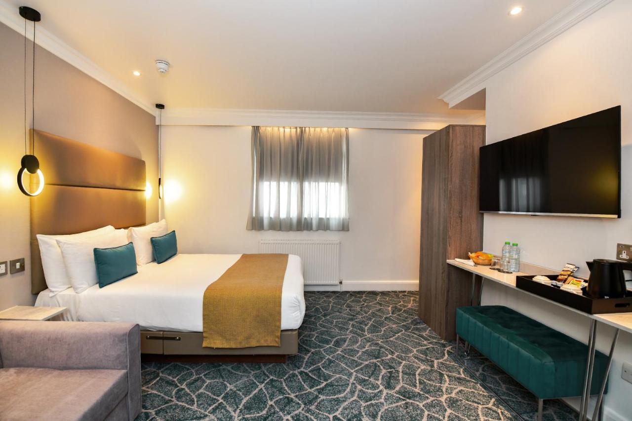 Hotell Queens Park 3*