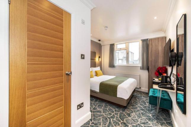 Hotell Queens Park