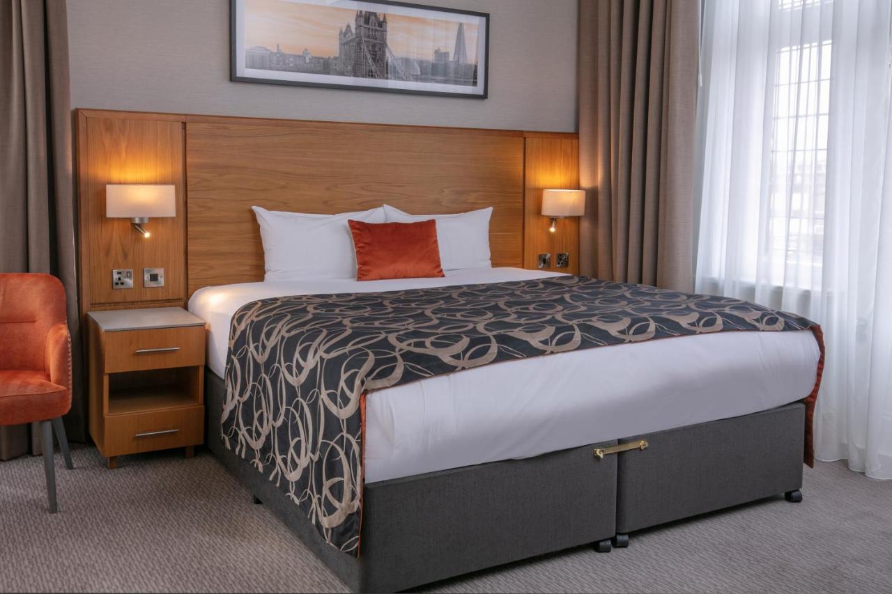 The Crown London, Worldhotels Distinctive 4* London