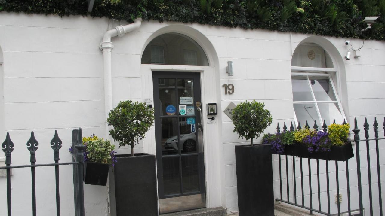 Alhambra Hotel London