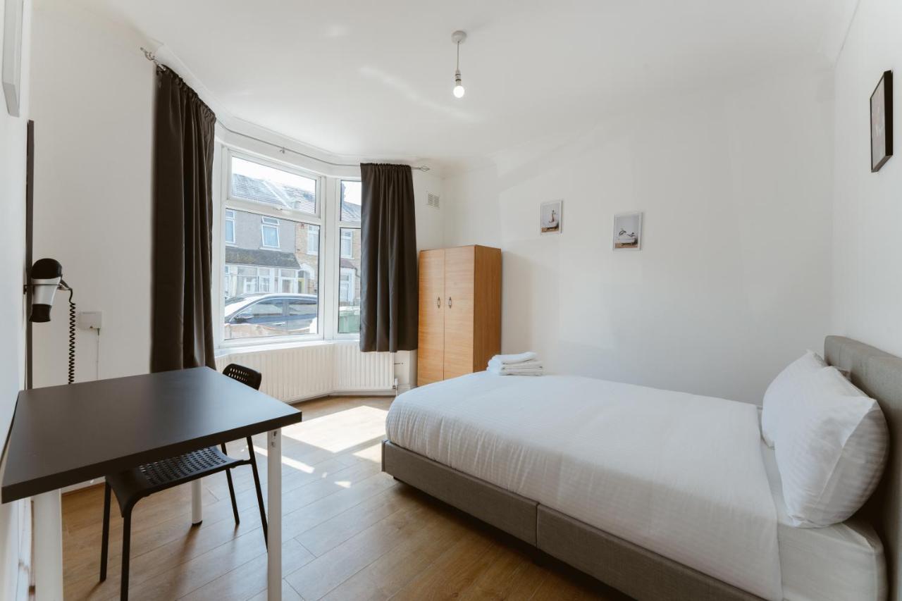 Plaistow Cosy Double - 8 Gasthof London