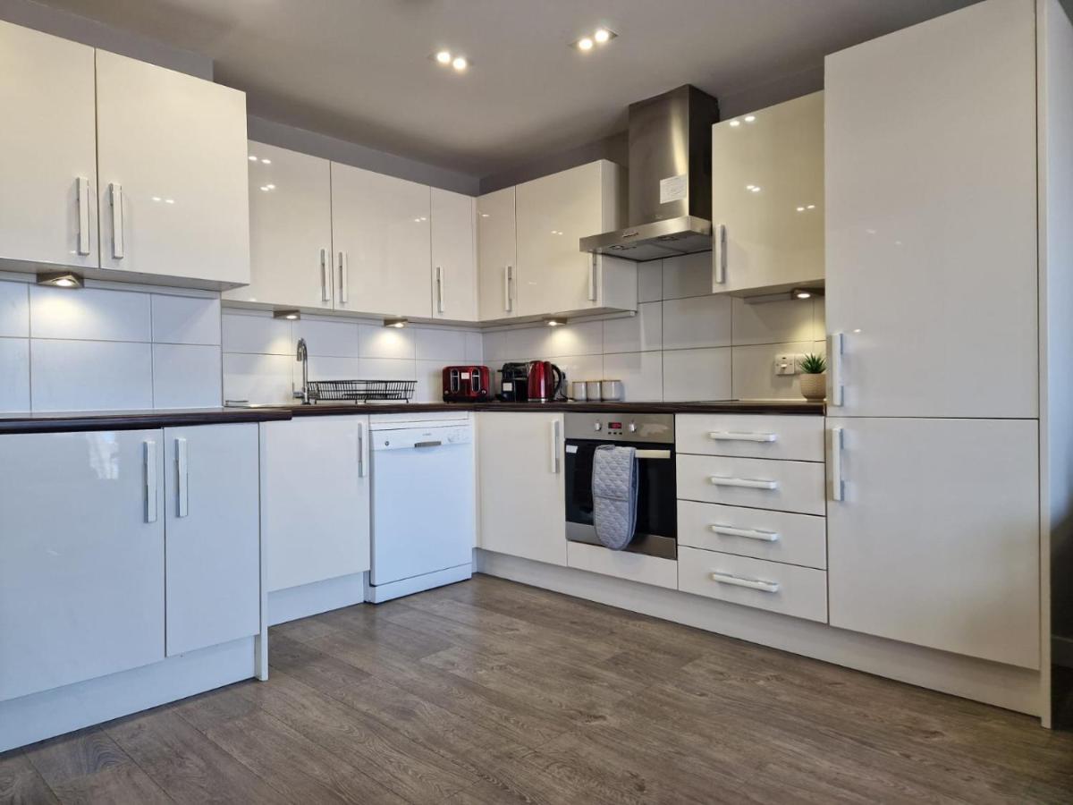 Apartment Modern 3 Bed Flat With Private Terrace In Shoreditch