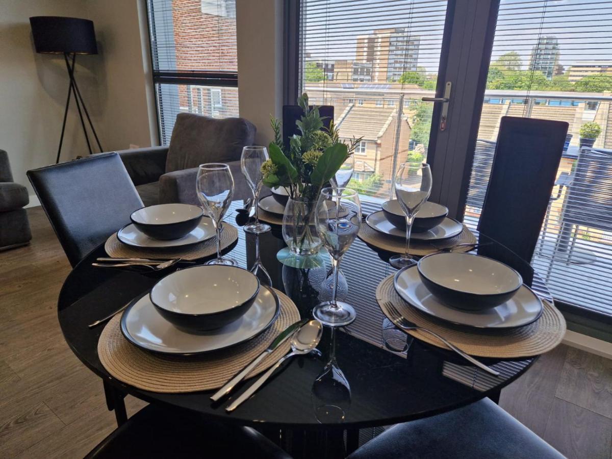 Apartment Modern 3 Bed Flat With Private Terrace In Shoreditch London