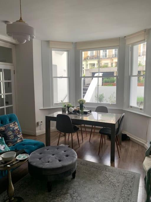Stunning In Maida Vale Appartement Londen
