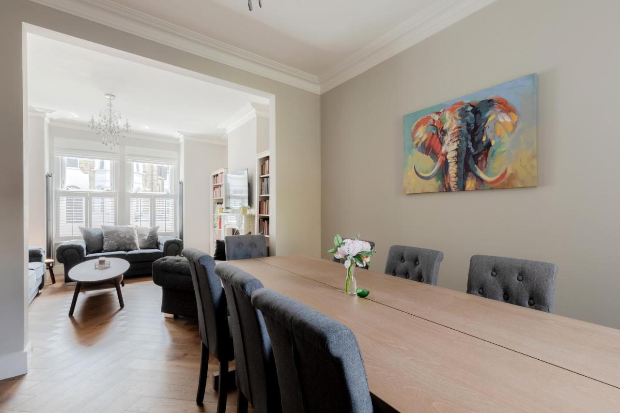 Central, Stylish And Spacious 4 Bedroom House 2,5 Bathrooms In Shepherd's Bush Leilighet