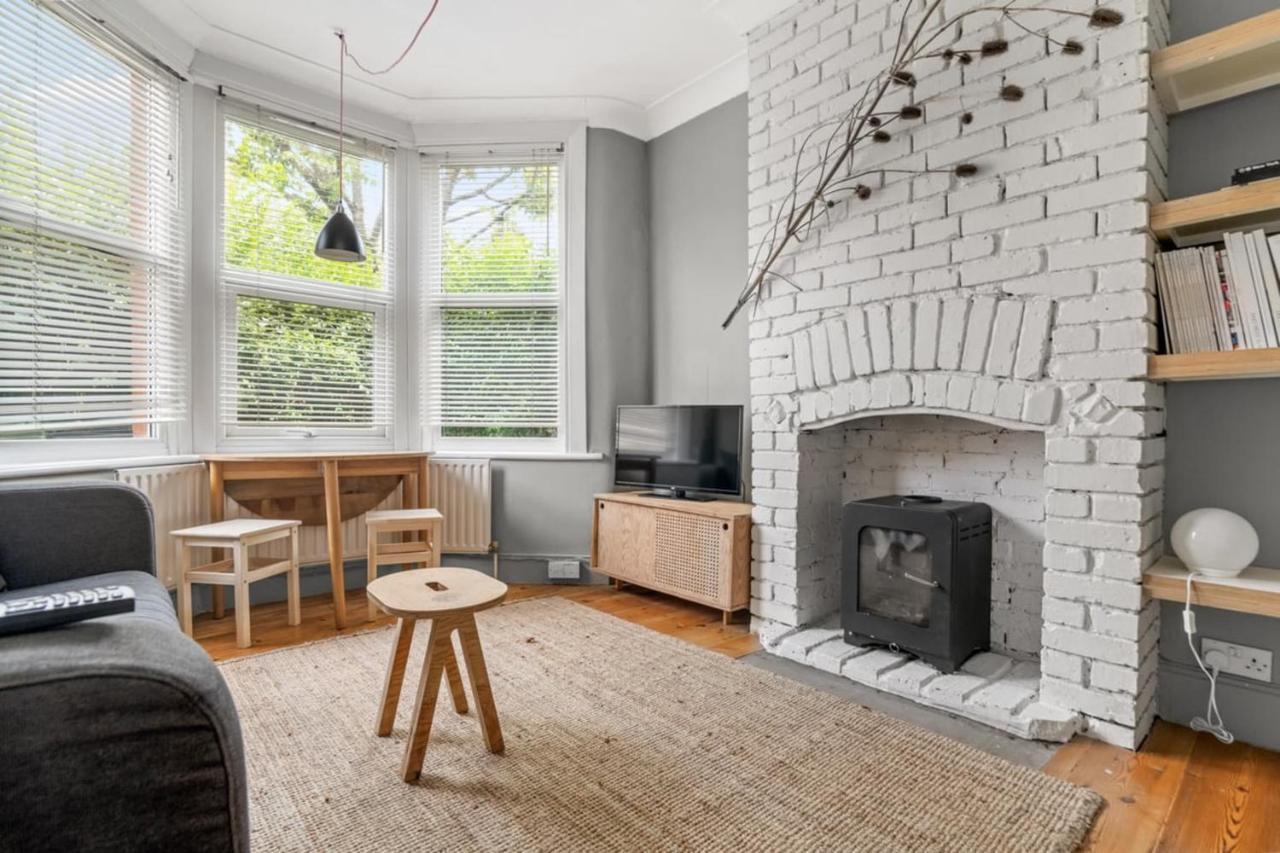 Apartment Guestready - A Beautiful With Garden