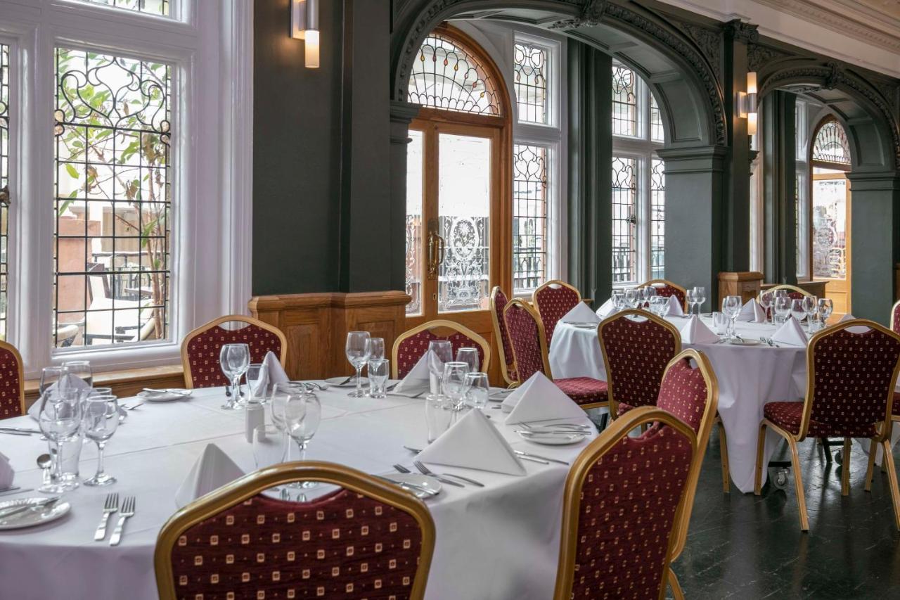 Hotel The Crown London, Worldhotels Distinctive 4*