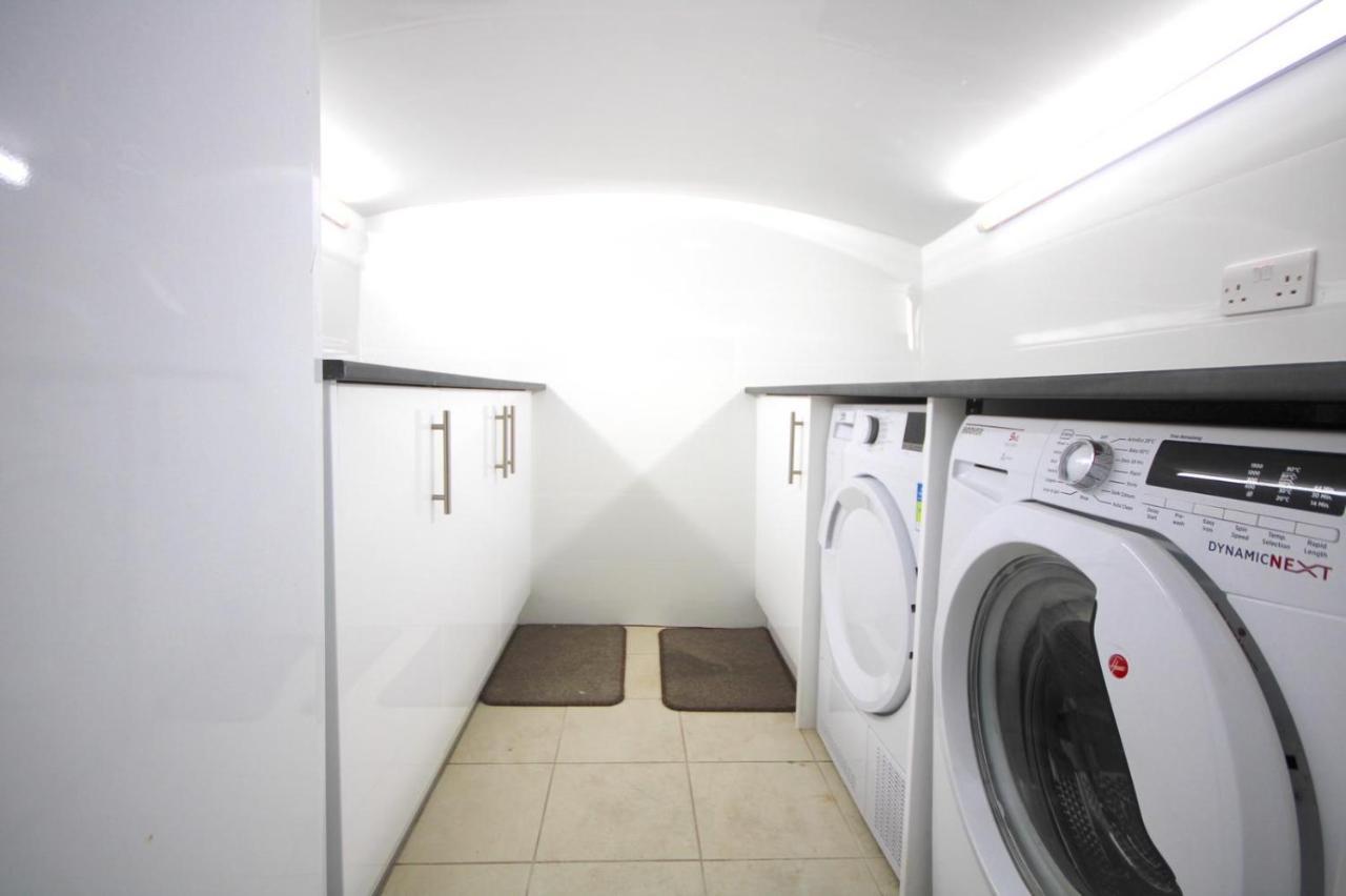 Appartamento Well Located South Kensington Flat