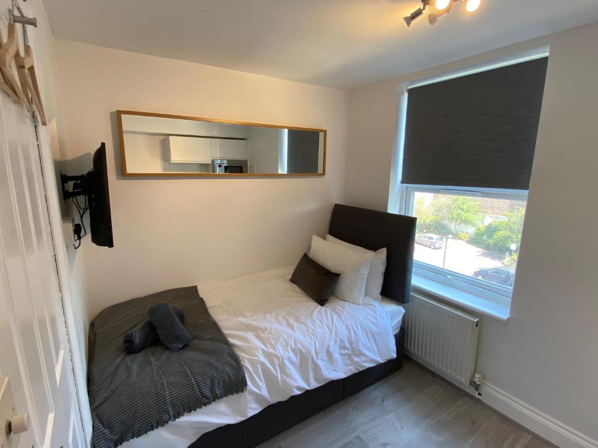 Very Close To Line Underground Shepherds Bush And Westfield Newly Refurbished Leilighet *