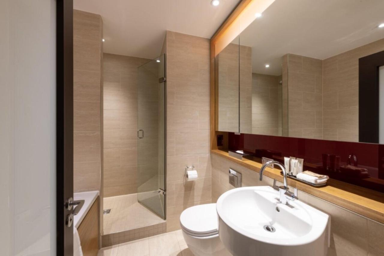 Apex Temple Court Hotell 4*