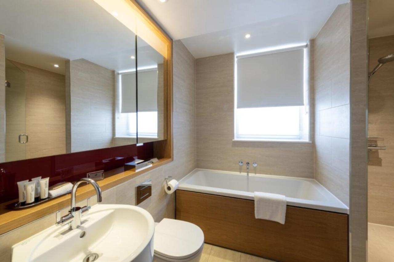Apex Temple Court Hotell