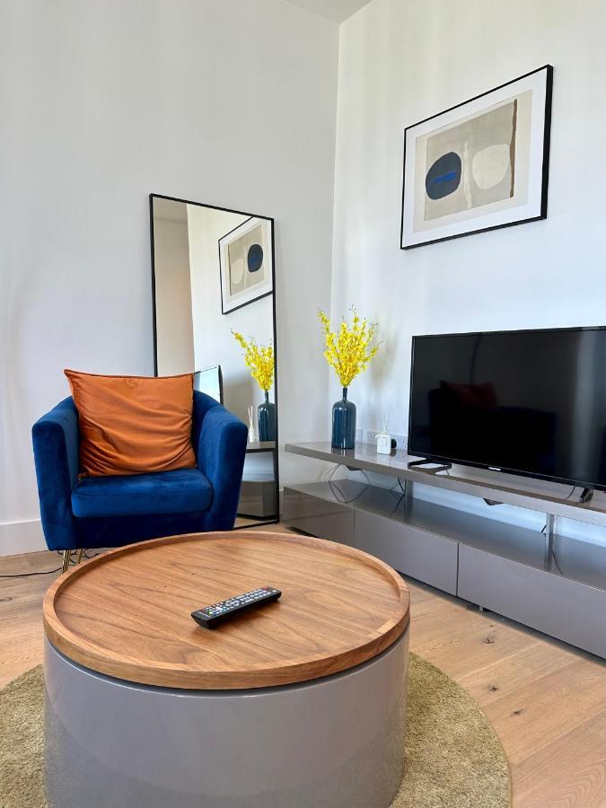 Leilighet Luxury Flat With Stunning Views And Pool London