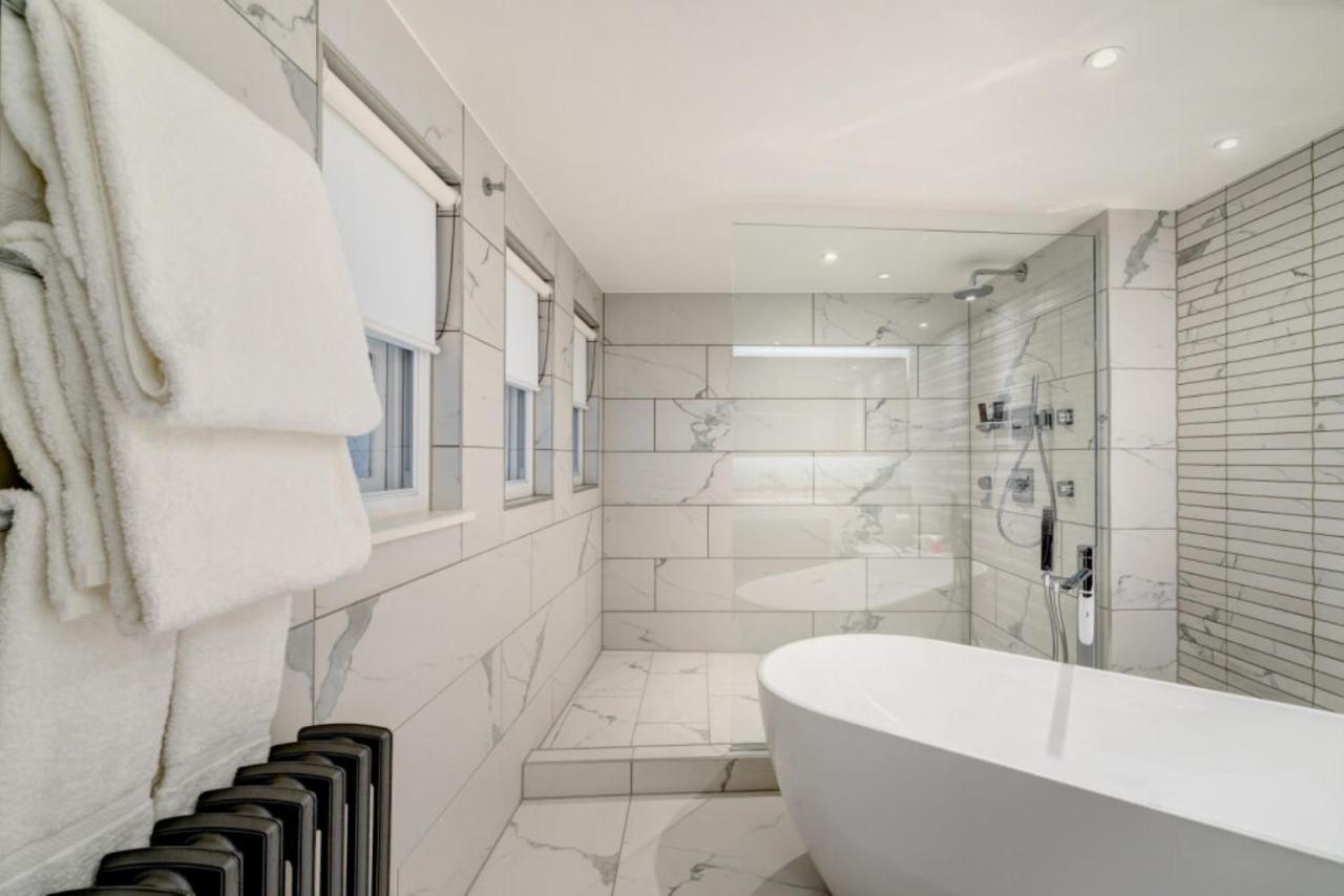 Hotell Apex Temple Court 4*