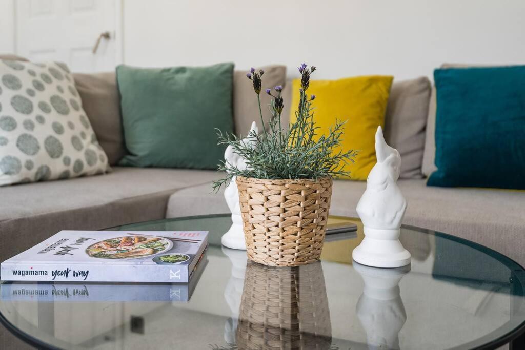 3 Bed Flat Near Chelsea Lejlighed