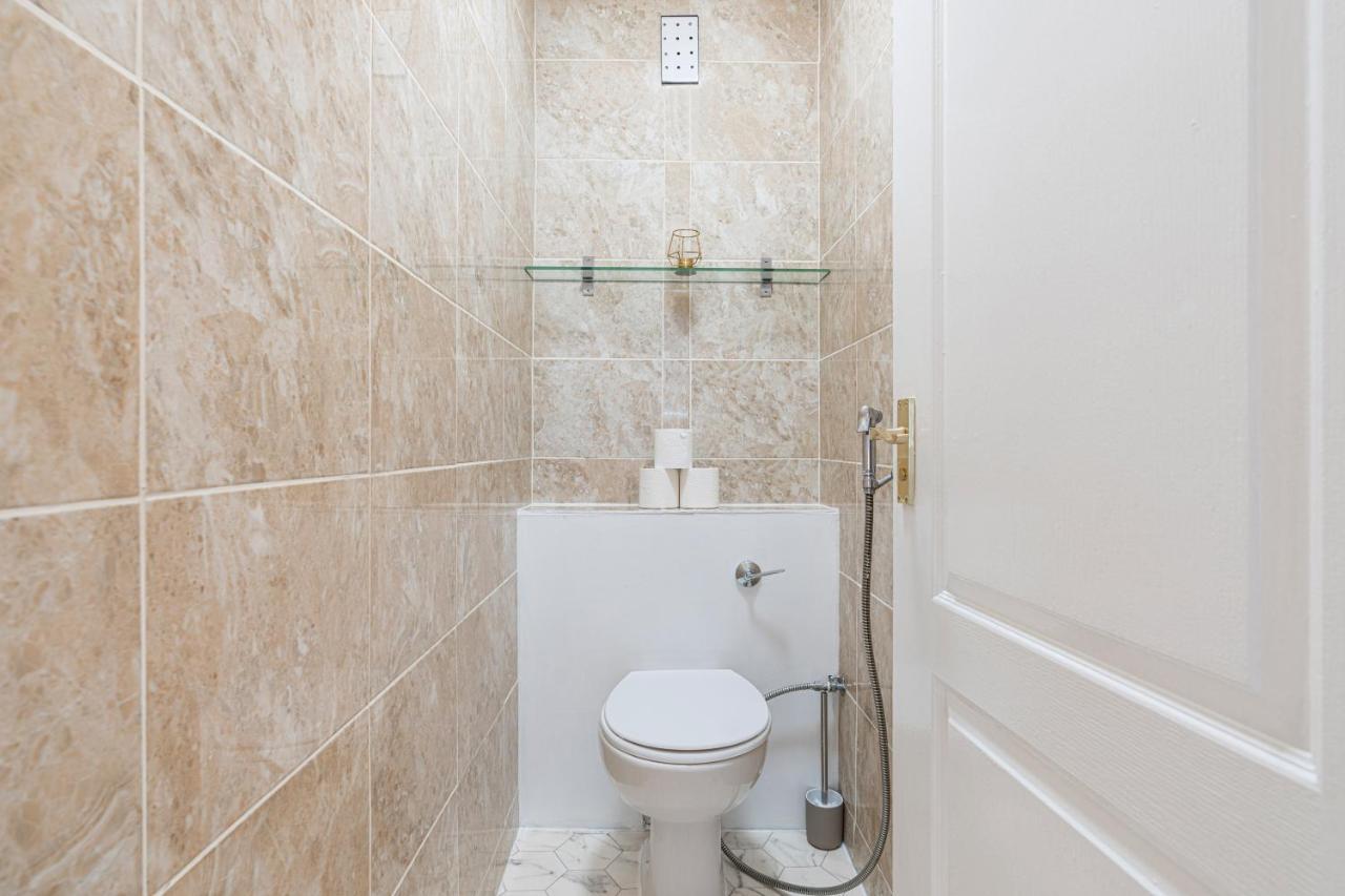 Lovely Near Hyde Park & Oxford St Londen