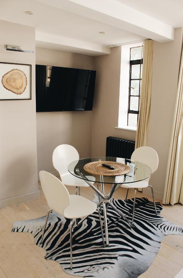 Sunny Balcony Hideaway In The Heart Of Lejlighed *