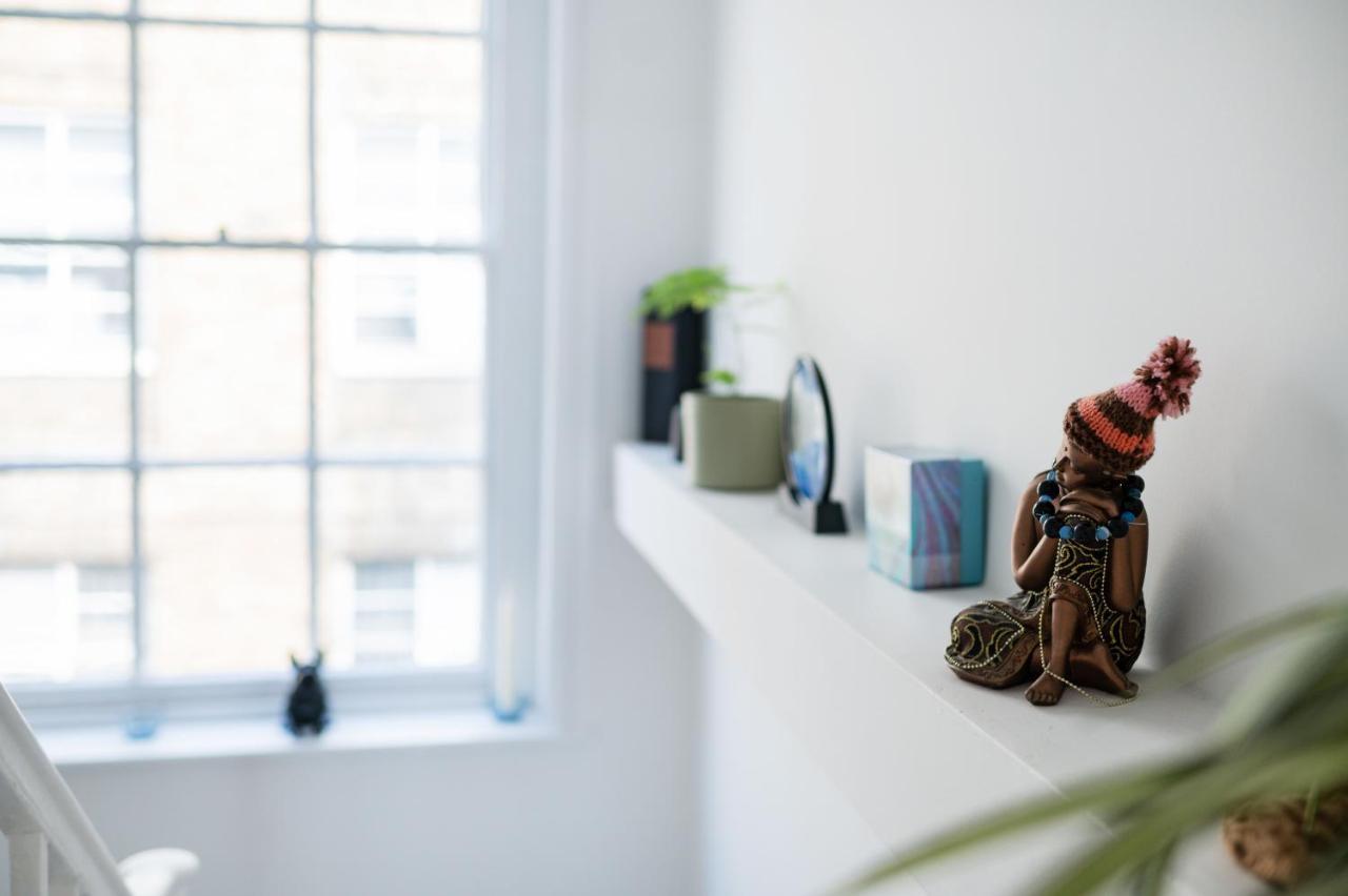Leilighet Bright & Spacious 2-Bed, 2-Bath In The Heart Of Central London - Whole Apartment